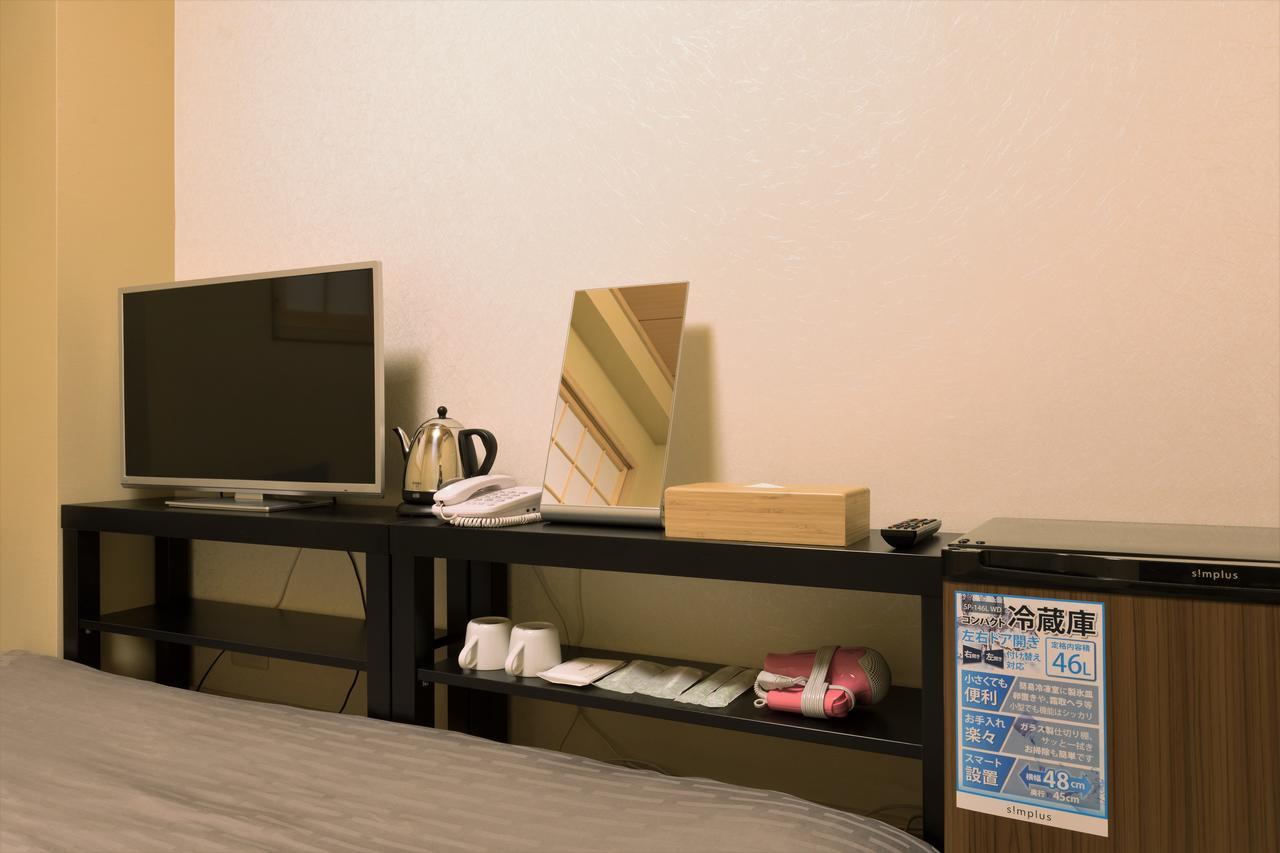 Hotel It'S On Osaka Esterno foto