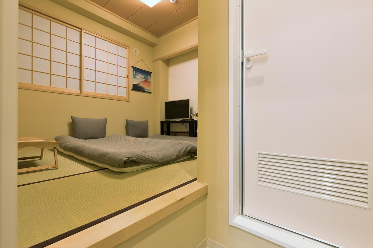 Hotel It'S On Osaka Esterno foto
