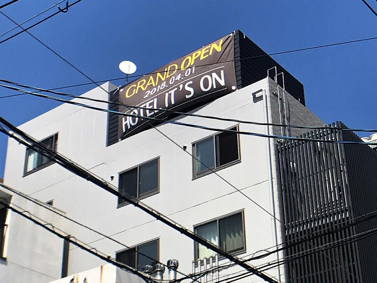 Hotel It'S On Osaka Esterno foto
